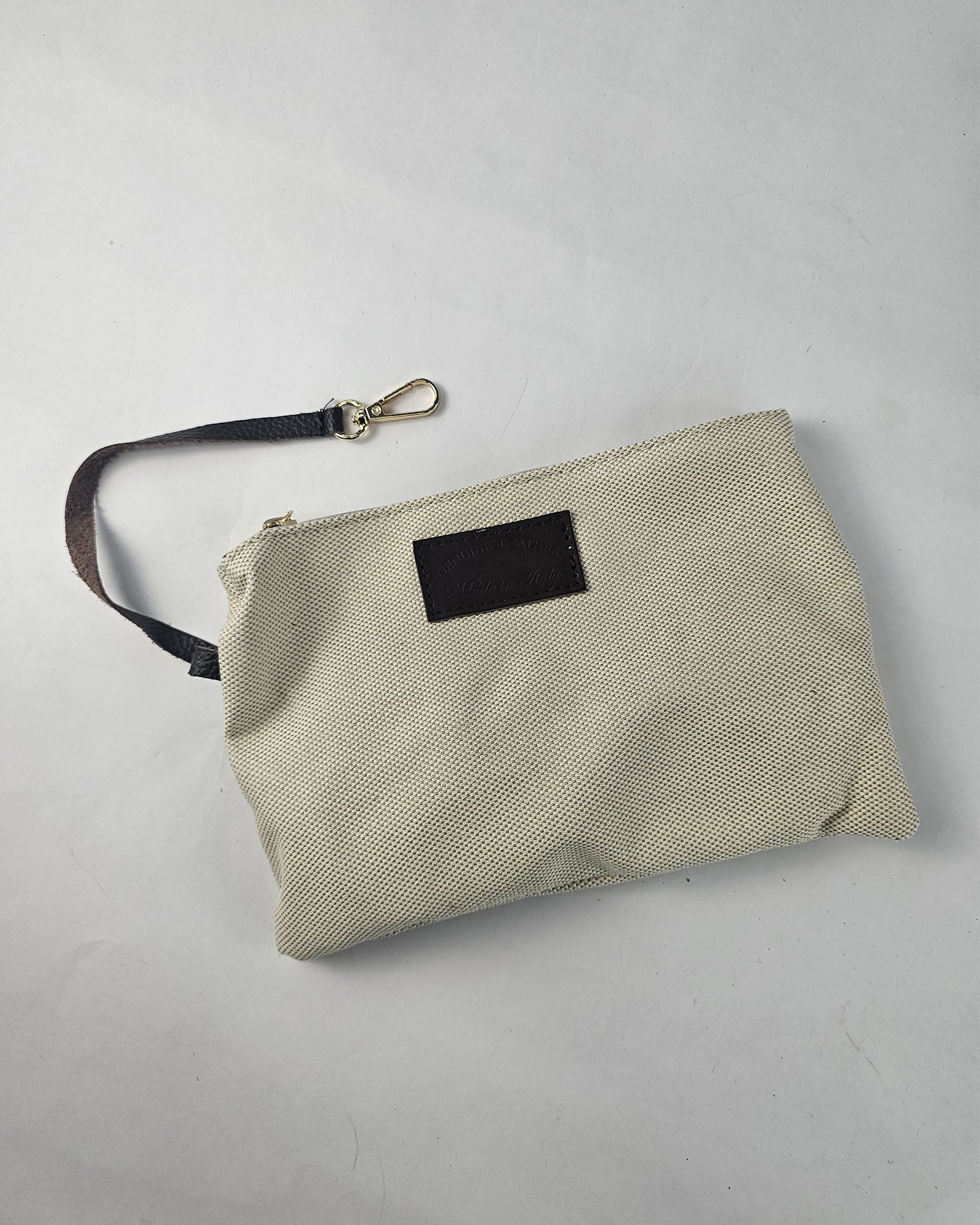 Dafne in Vera pelle e cavallino naturale