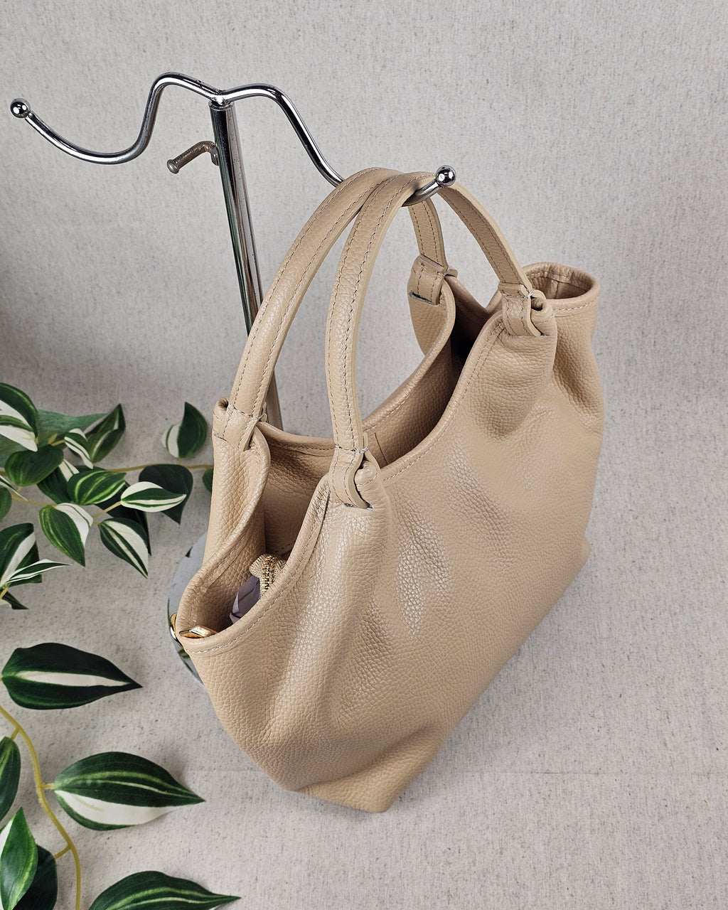 Melissa Medium Beige
